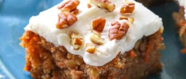 carrot sheet cake - Moist Carrot Cake