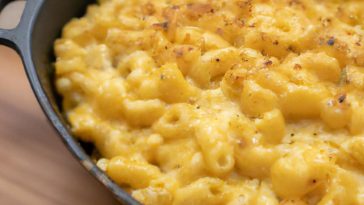 Deliciously Easy Keto Cauliflower Mac and Cheese: A Low-Carb Comfort Food Classic!