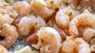 Delicious Keto Garlic Butter Shrimp: A Quick and Easy Low-Carb Delight!