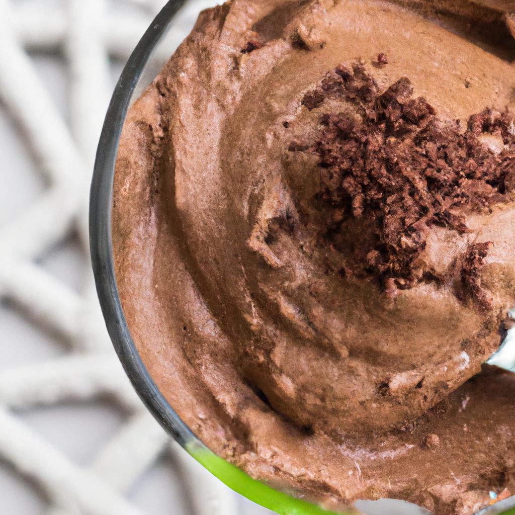 Decadent Keto Chocolate Avocado Mousse: A Guilt-Free Dessert Delight!